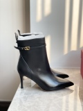 Women 𝑉*𝐴𝐿𝐸𝑁𝑇𝐼𝑁𝑂 Top Sneakers