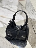 P*rada Top Bag  22.5*16*7.5CM