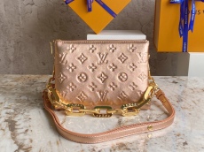 L*ouis V*uitton Top Bag  20*16*12CM