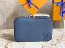 L*ouis V*uitton Top Bag  26*17*7CM