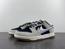 N*ike Dunk Low STENCIL SWOOSH  DO9457-100
