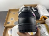 O*ff-W*hite x N*ike Dunk Low update version