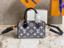 L*ouis V*uitton Top Bag  16*11*9CM