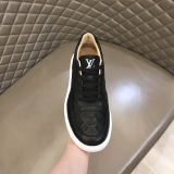 Men L*ouis V*uitton Top Sneakers