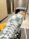 Men L*ouis V*uitton Top Sneakers