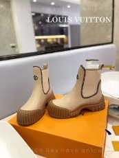 Women L*ouis V*uitton Top Sneakers