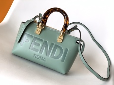 F*endi Bag Top Quality  17*18*8CM