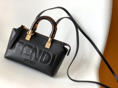 F*endi Bag Top Quality  17*18*8CM