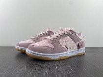 N*ike Dunk Low  Teddy Bear DZ5318-640