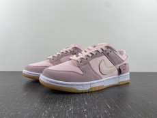 N*ike Dunk Low  Teddy Bear DZ5318-640