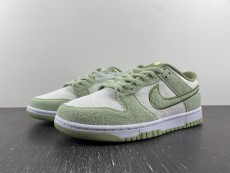 N*ike Dunk Low  SE  DQ7579-300