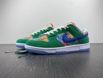N*ike Dunk Low FOAM FINGER DZ5184-300