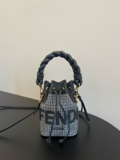 F*endi Bag Top Quality  12*18*10CM