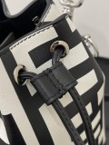 F*endi Bag Top Quality  12*18*10CM