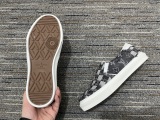 Men L*ouis V*uitton Top Sneakers