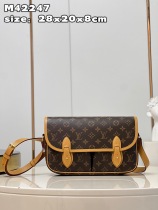 L*ouis V*uitton Top Bag  28*20*8CM