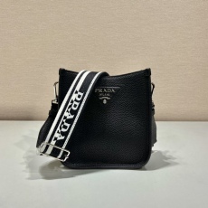 P*rada Top Bag  19*20*6CM