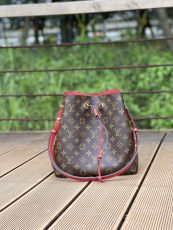 L*ouis V*uitton Top Bag  26*22*27CM
