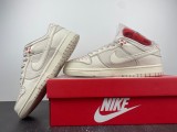 N*ike Dunk Low “Light Orewood Brown” DV0834-100