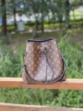 L*ouis V*uitton Top Bag  26*22*27CM