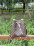 L*ouis V*uitton Top Bag  26*22*27CM