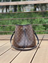 L*ouis V*uitton Top Bag  26*22*27CM