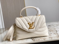 L*ouis V*uitton Top Bag  23*15*10CM