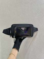 P*rada Top Bag  21*12.5*4.5CM