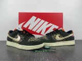 N*ike SB Dunk Low