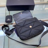 P*rada Top Bag  21*16*7CM