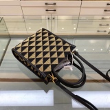 P*rada Top Bag  17*19*6CM