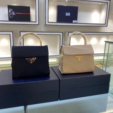 P*rada Top Bag  21*16*7CM