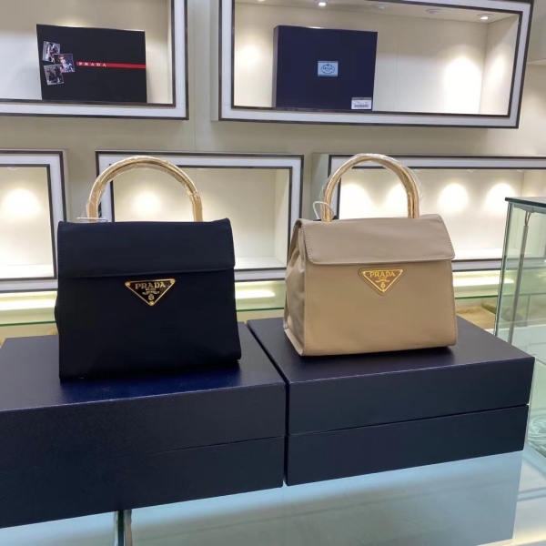 P*rada Top Bag  21*16*7CM