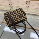 P*rada Top Bag  28*20*12CM