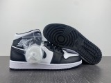 Air Jordan 1 Mid “Panda” DV0991-101