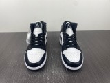 Air Jordan 1 Mid “Panda” DV0991-101