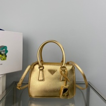 P*rada Bag Top Quality 20*15*9.5CM