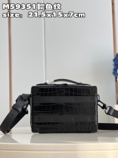 L*ouis V*uitton Top Bag 21.5*15*7CM