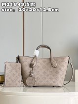 L*ouis V*uitton Top Bag 20*20*12.5CM