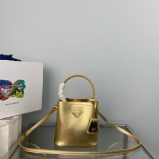 P*rada Bag Top Quality 15*16*9.5CM
