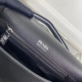 P*rada Top Bag 23*18*9CM