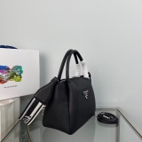 P*rada Top Bag 23*21*10CM