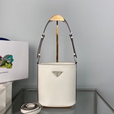 P*rada Top Bag 17*18*10.5CM