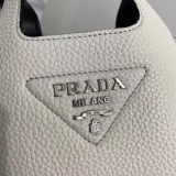 P*rada Top Bag 18*15.5*10CM