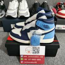 Air Jordan 1 Retro High Obsidian UNC 555088-140