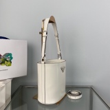 P*rada Top Bag 17*18*10.5CM