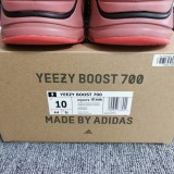 Y*eezy 700 Boost Hi-Res Red HQ6979