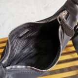 P*rada Top Bag   22*18*6.5CM