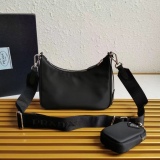 P*rada Top Bag   22*18*6.5CM