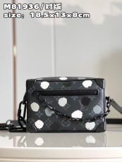 L*ouis V*uitton Top Bag   18.5*13*8CM